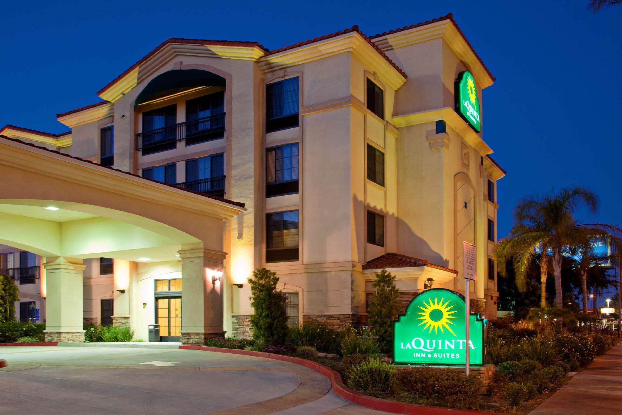 La Quinta By Wyndham Ne Long Beach/Cypress Hawaiian Gardens Экстерьер фото