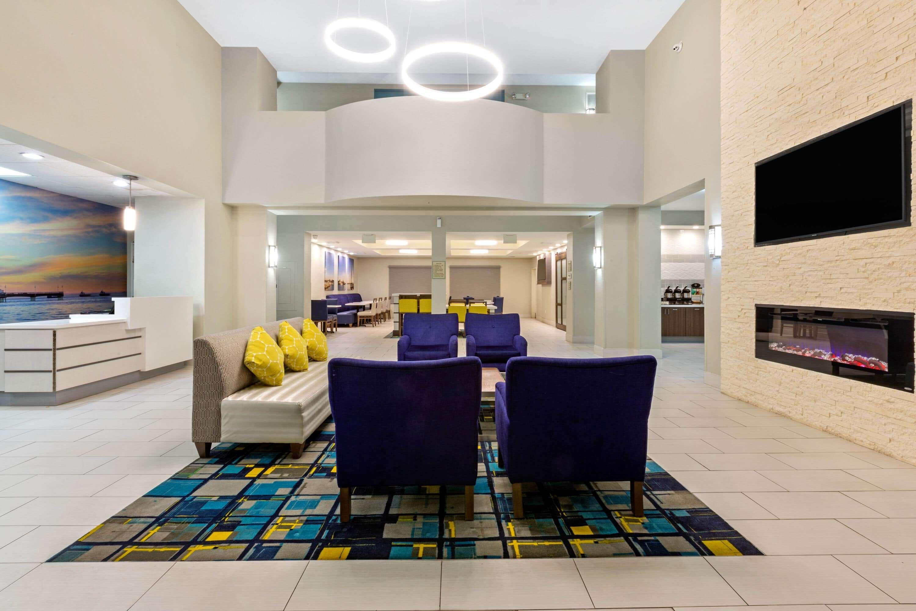 La Quinta By Wyndham Ne Long Beach/Cypress Hawaiian Gardens Экстерьер фото